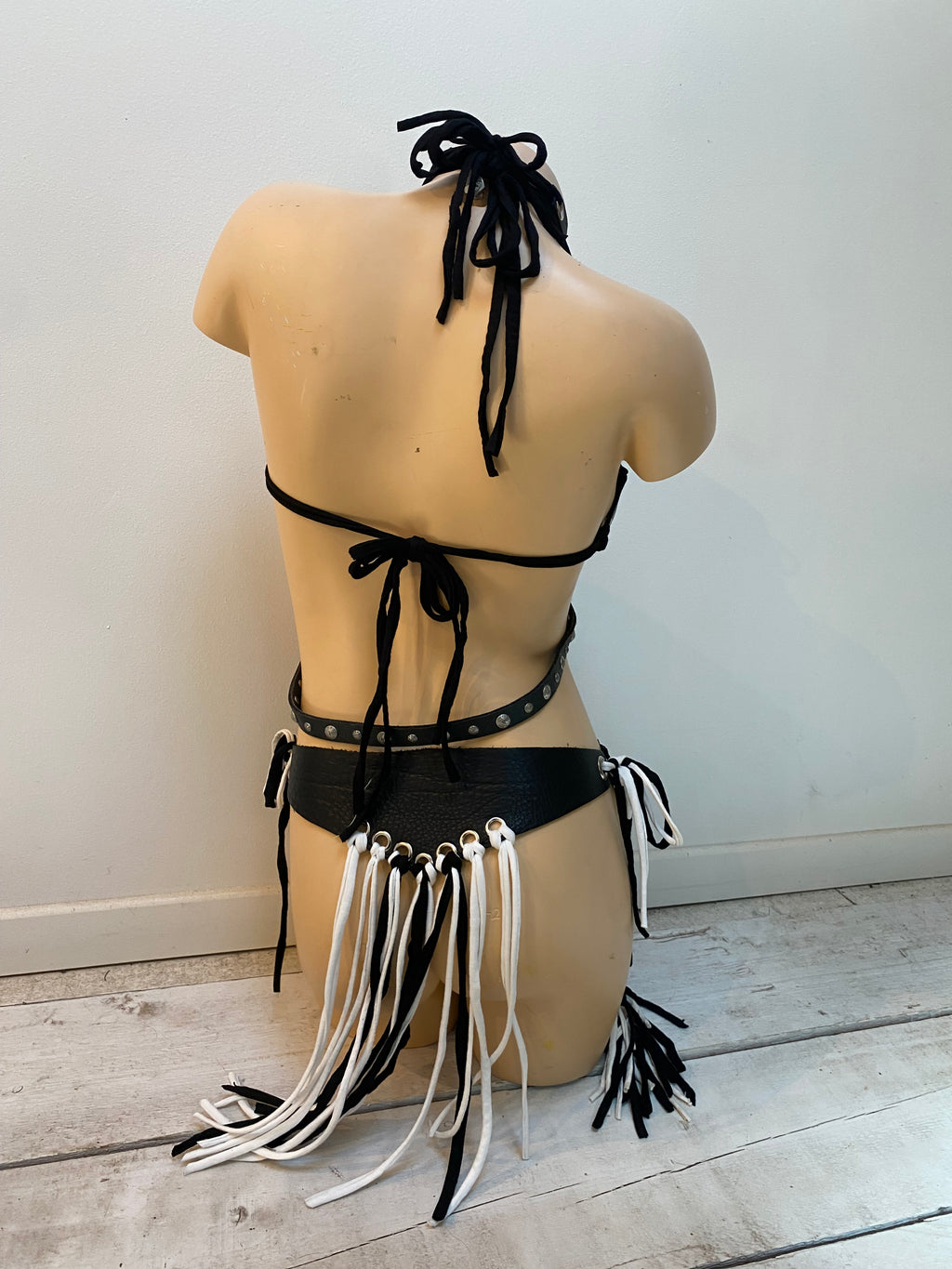 Ensemble en cuir noir