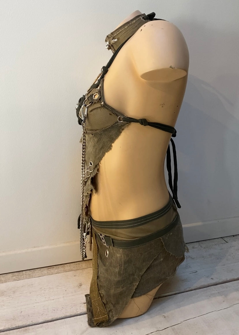 Ensemble militaire