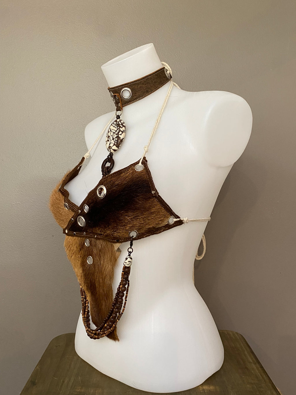Top en cuir à poil