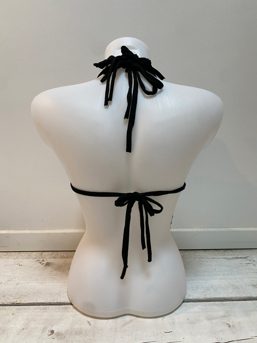 Top+collier en cuir